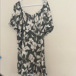 Women’s XL Green Floral Smock Puff Sleeve Summer Dress Maurices